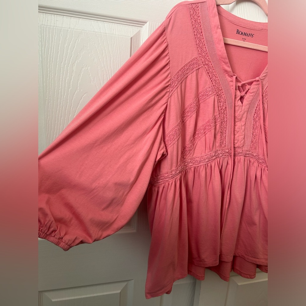 Roaman's Pink Lace Accent Balloon Sleeves Top 22/24-1x - Picture 5 of 5